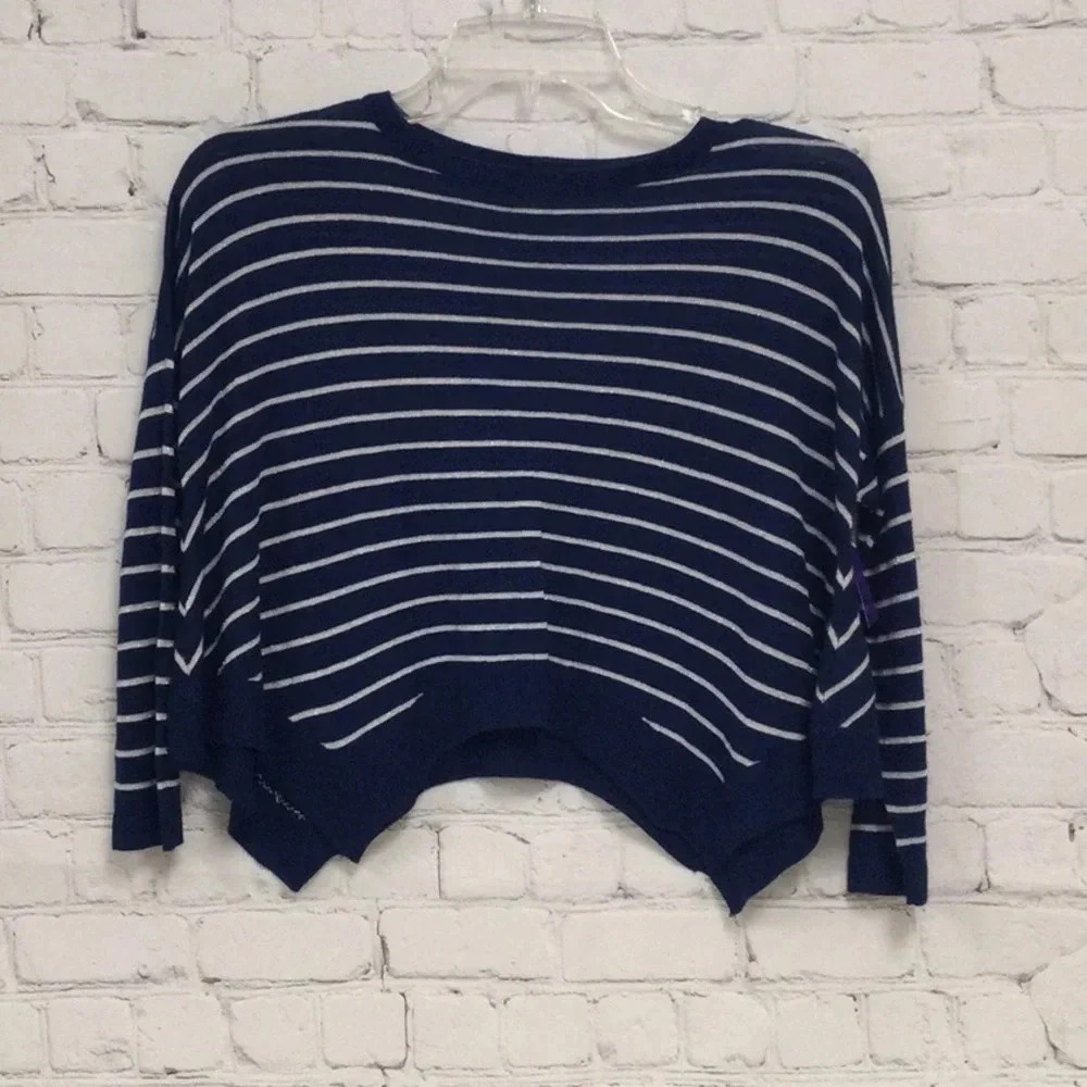 United Colors of Benetton Blue Stripe Lightweight Sweater Size Girls Medium 7-8
